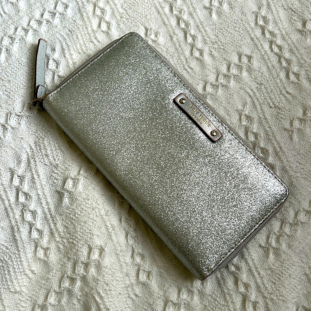 Kate Spade Silver Sparkle Wallet